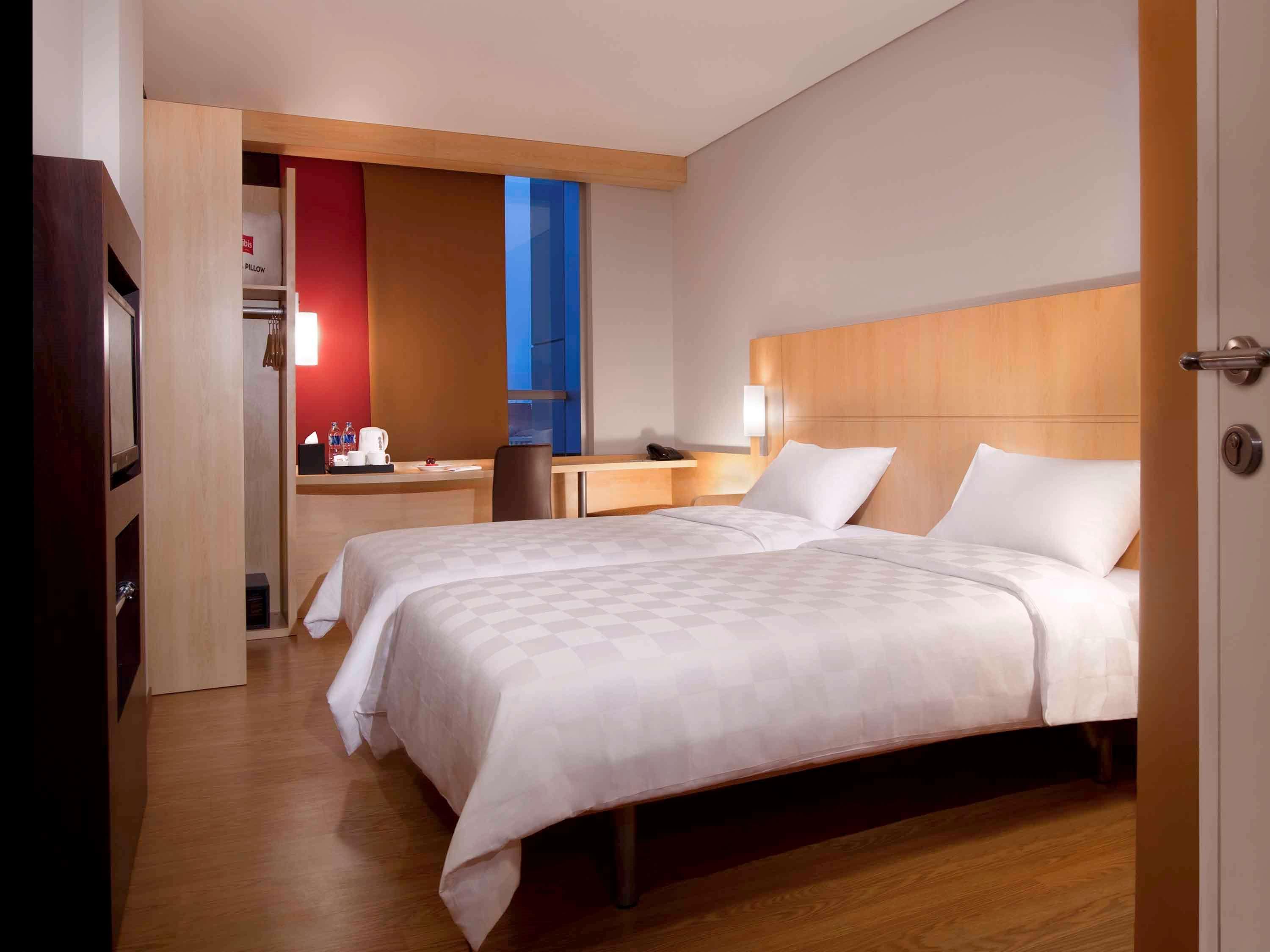 Ibis Jakarta Senen Eksteriør billede